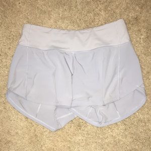 Blue linen Lululemon low rise speed ups size 4, 4” shorts!!!